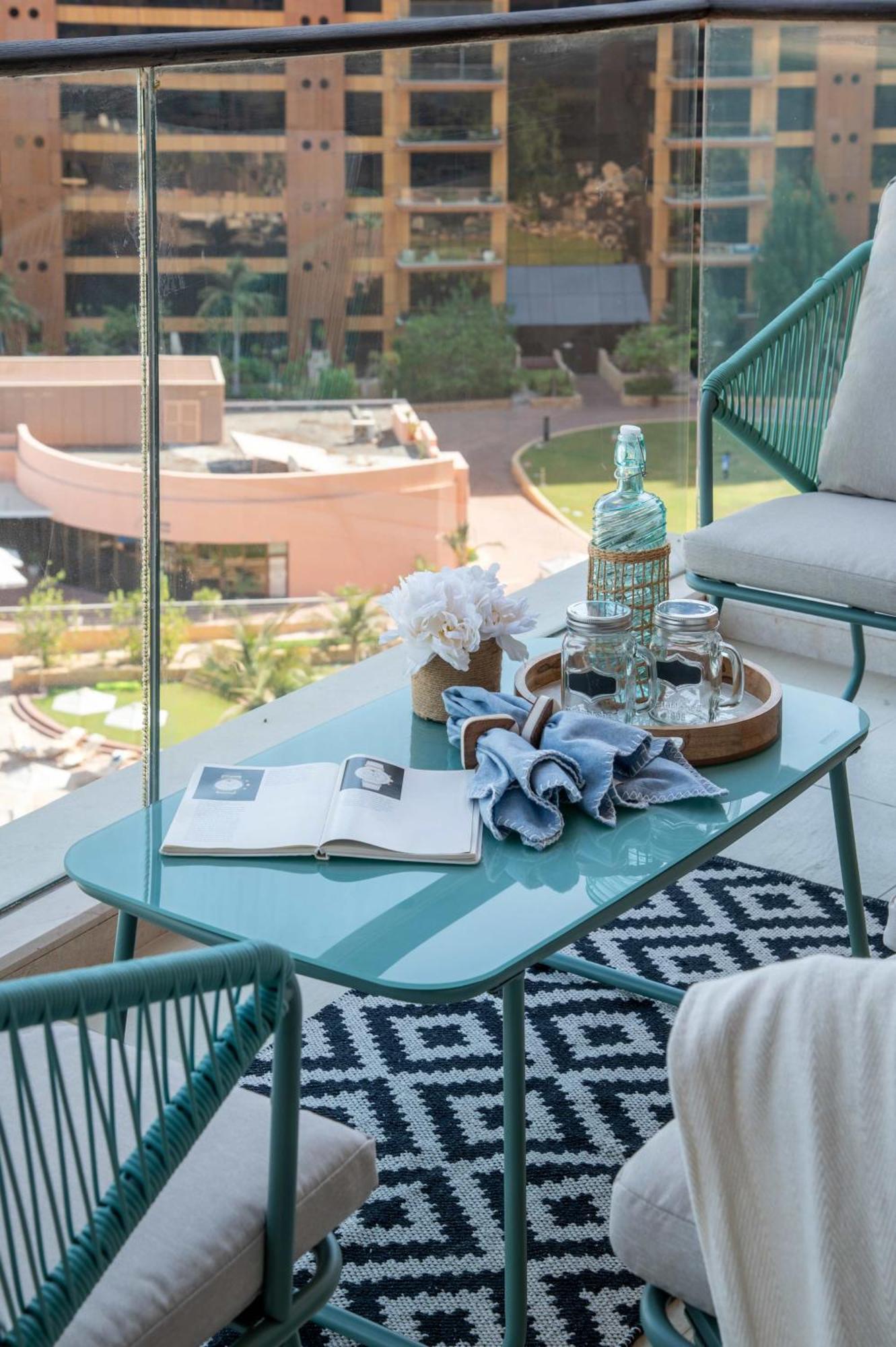 Frank Porter - Diamond, Tiara Residences Apartment Dubai