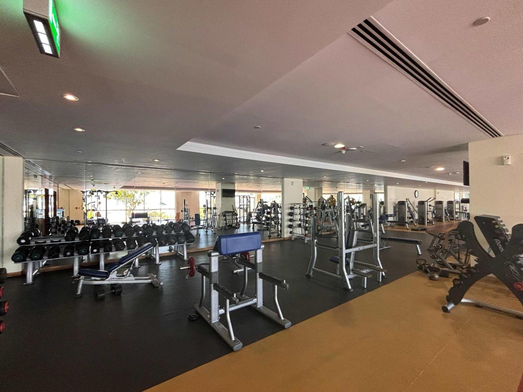 Frank Porter - Diamond, Tiara Residences